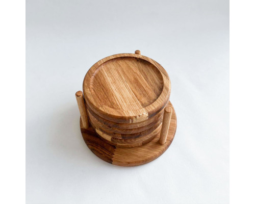 image_3 Sada 6 kusů kulatých dubových podtácků s praktickým stojánkem – ruční výroba z masivního dubového dřeva