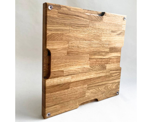 image_3 Čtvercový servírovací talíř z dubového dřeva se 4+1 – elegantní dřevěný tác pro stylové podávání pochutin.