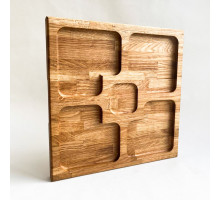 Čtvercový servírovací talíř z dubového dřeva se 4+1 – elegantní dřevěný tác pro stylové podávání pochutin.