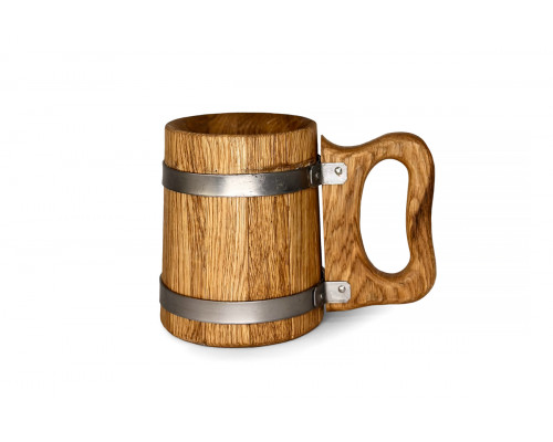 image_4 Dubový pivní korbel o objemu 0,5 litru vyrobený z přírodního masivního dubového dřeva, ručně vyřezávaný, ideální pro servírování piva s rustikálním a elegantním vzhledem.