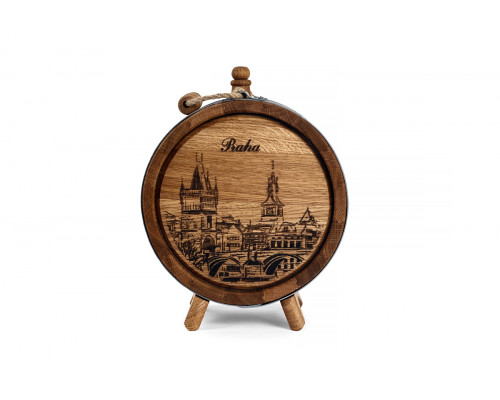 image_1 Ručně vyráběný dubový soudek-placatka o objemu 3 litry bez kohoutku, s gravírovaným motivem Prahy