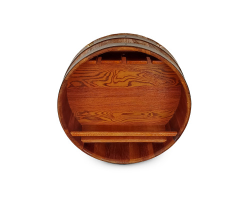 image_1 Nástěnný kulatý dubový bar o průměru 60 cm z masivního dubového dřeva – elegantní a funkční doplněk interiéru