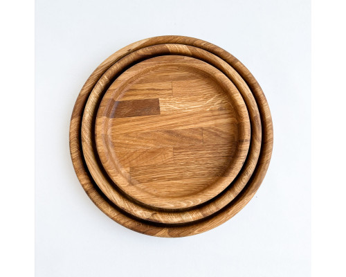 image_3 Sada tří dubových kulatých talířů o průměrech 16 cm, 19 cm a 22 cm, ručně vyráběné z masivního dubového dřeva